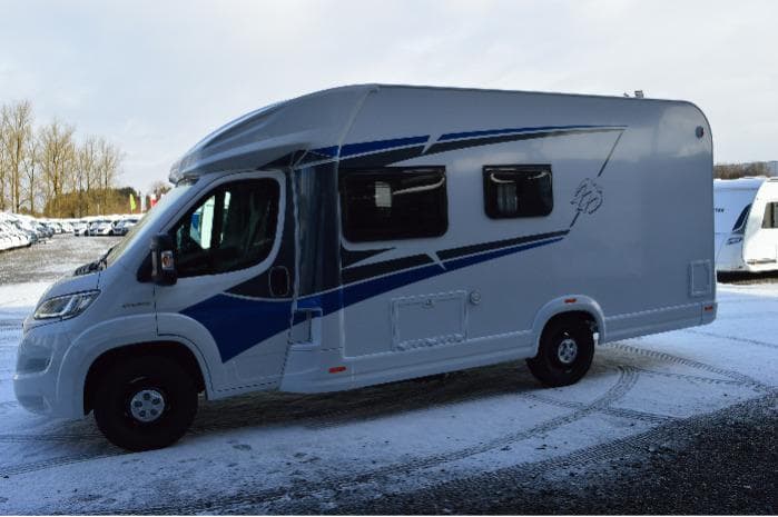 KNAUS LIVE WAVE 650 MF -13-