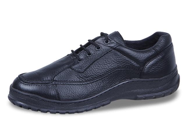Men's black leather shoes