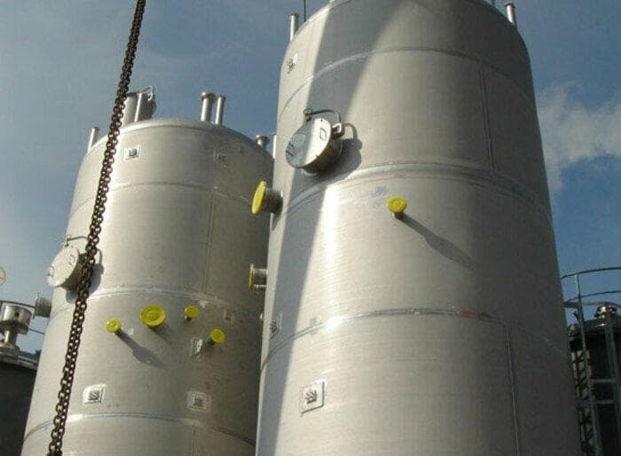 Behälter aus Stahl und Edelstahl