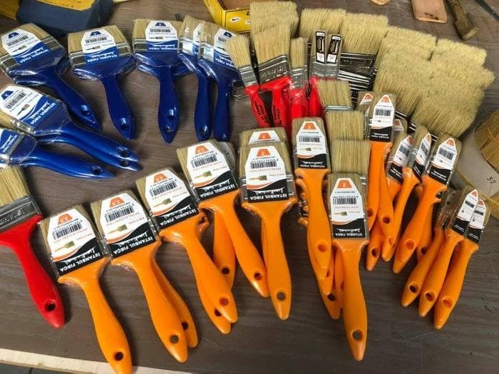paint brushes