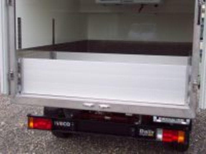 Effiziente Kühlfahrzeuge Speziell Für Den Tiefgekühlten Dönertransport