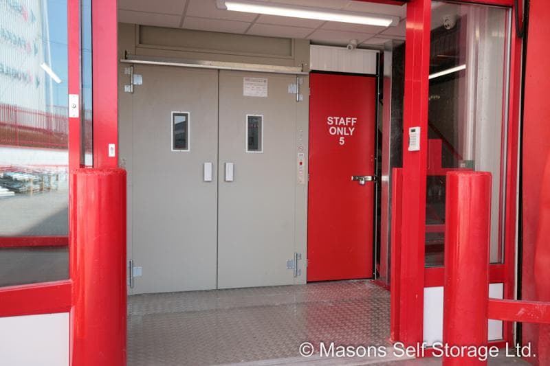 Güteraufzug ESCORTA