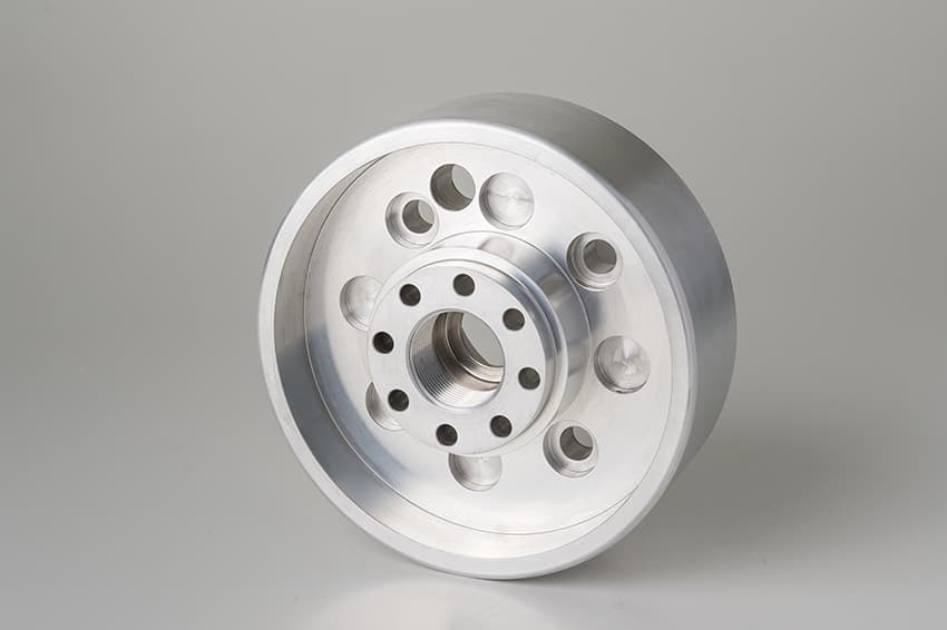 قطع غيار ماكينات دقيقة