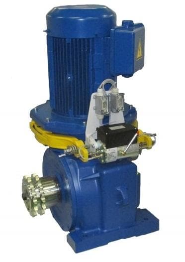 FAHRTREPPENANTRIEBE - EC 2-25