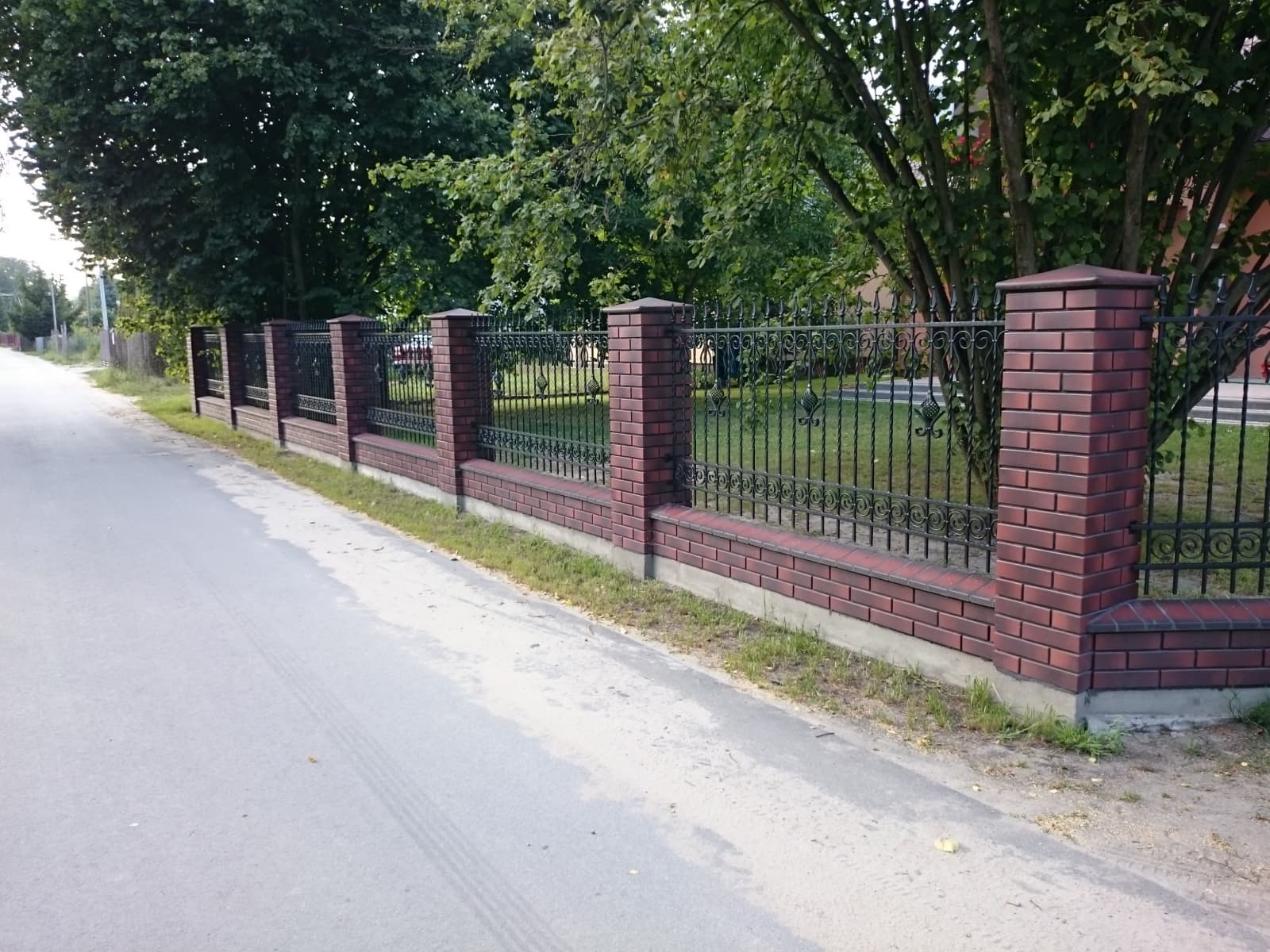 wrought iron garden fences