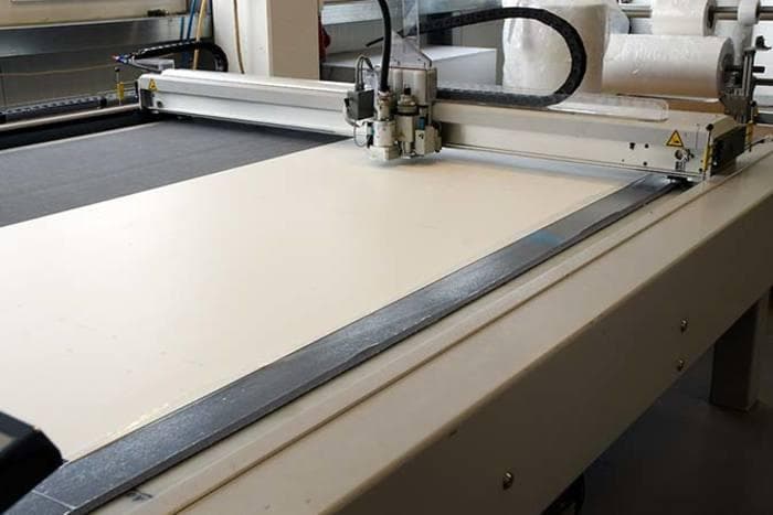 Lohnschneiden, Schneiden im Lohn, Plottern