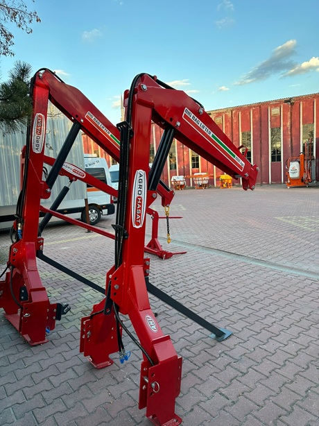 traktor vinc atasmani 