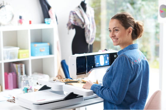 BERNINA nakis makineleri 