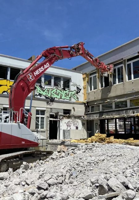 hafriyat ve yikim isleri