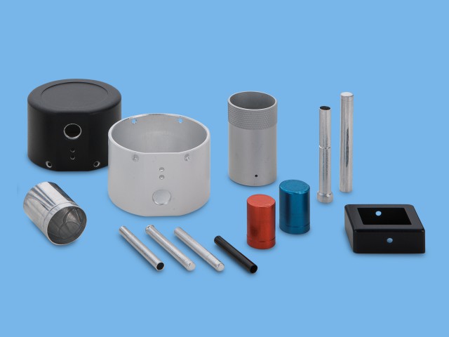 Tibbi teknolojide ekstrude parcalar