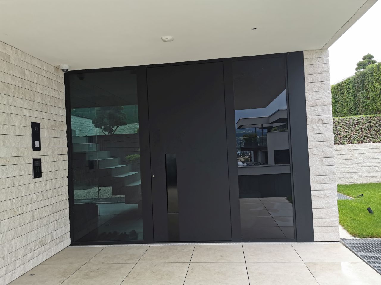 modern giris kapilari