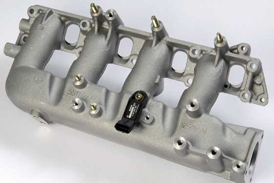 Ana kıvrımlar ve bağlantı parçaları / Hava girişi ana katı