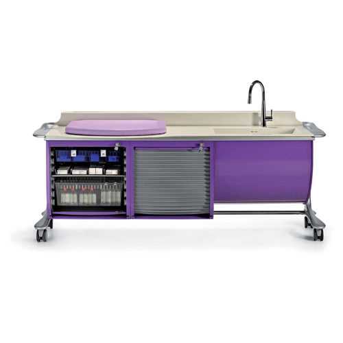 CHANGING STATION WITH BATH 