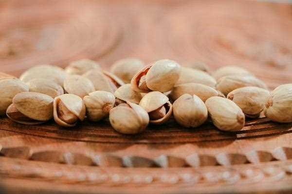 Pistachio in the sculp