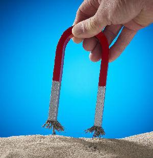 Magnetic separators for powders