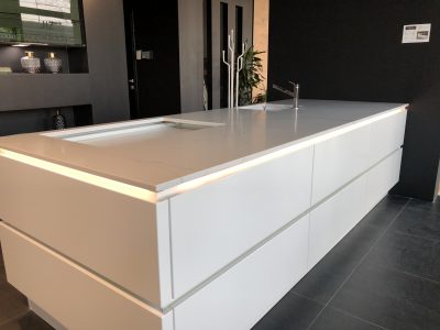 kitchen countertops (natural stone)