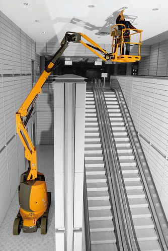 Mobil Bomlu hidrolik platform  elektrik  motorlu   HA 12 CJ