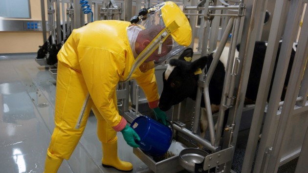 BSL-4 PROTECTIVE CLOTHING: GAS TIGHT AND REUSABLE