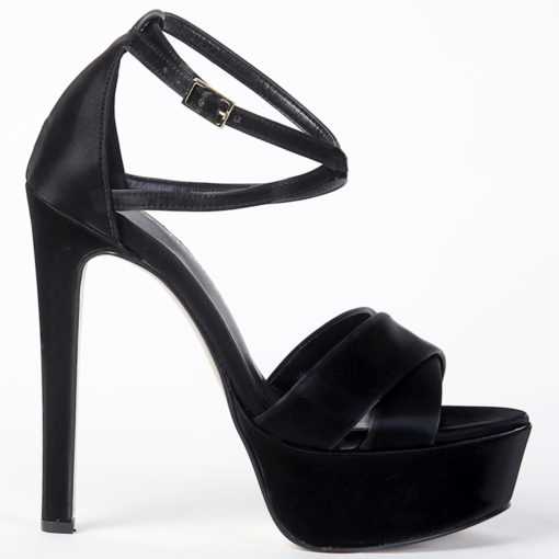 Saten Dokulu Siyah Sandalet