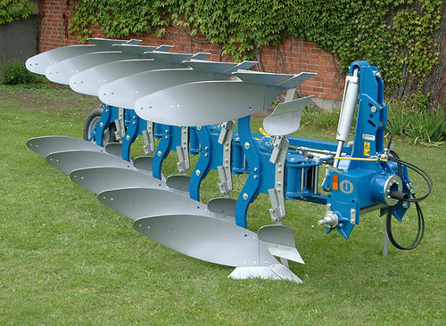 mounted reversible hydraulic plow