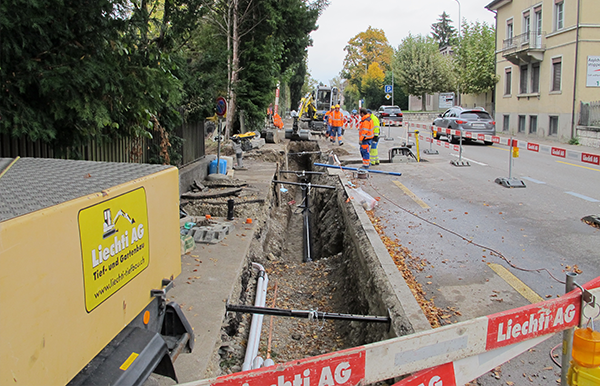 بناء الكابلات وخطوط الأنابيب