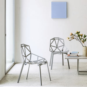 CONTEMPORARY CHAIR ONE