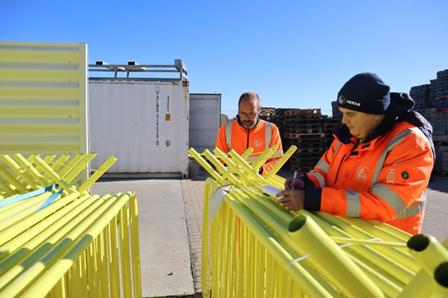 sari mobil  guvenlik citleri