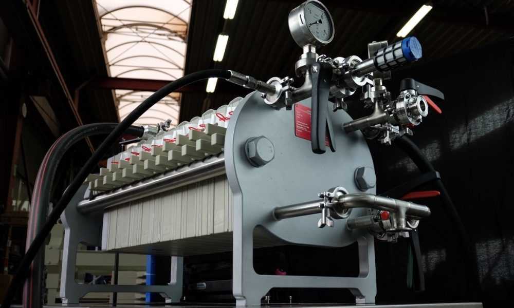 LABORATORY FILTER PRESS