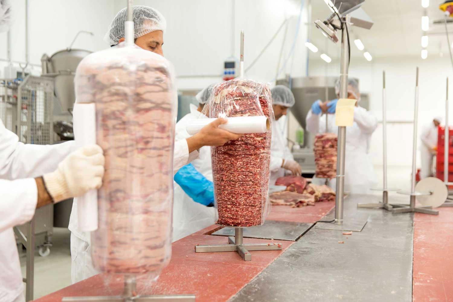 doner kebap  hazirlanmasi 