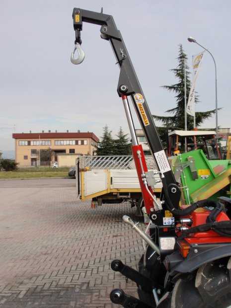  traktör arka vinçleri