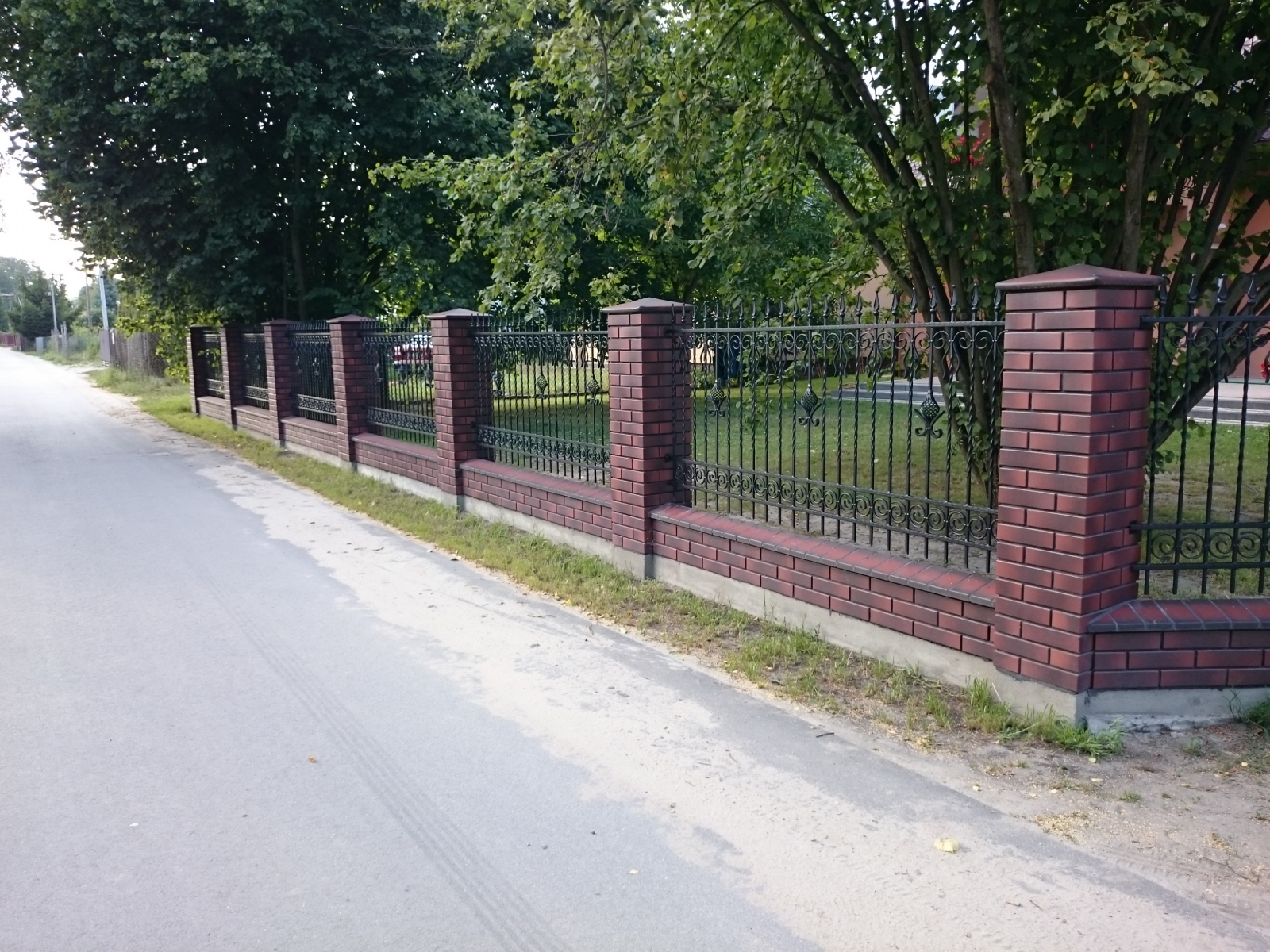 wrought iron garden fences