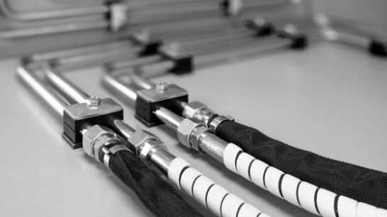 Hydraulic hose sets & assemblies