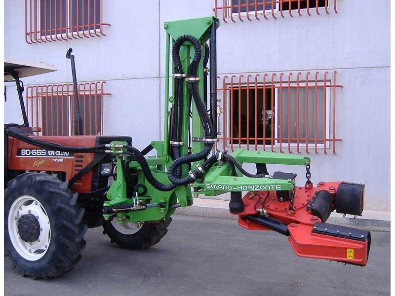 Vibrating pincers for olive trees