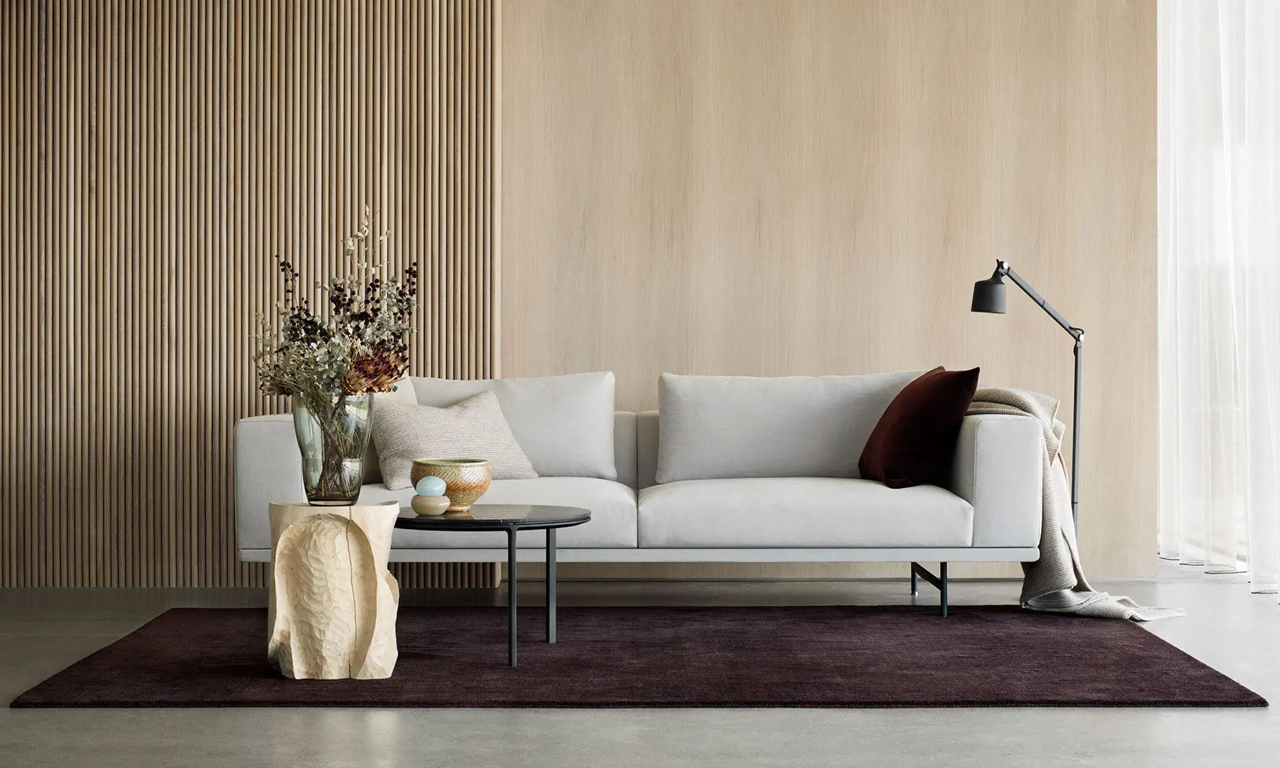 Contemporary sofa VIPP610