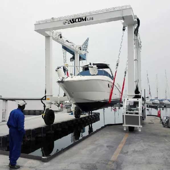 BOAT HOISTS