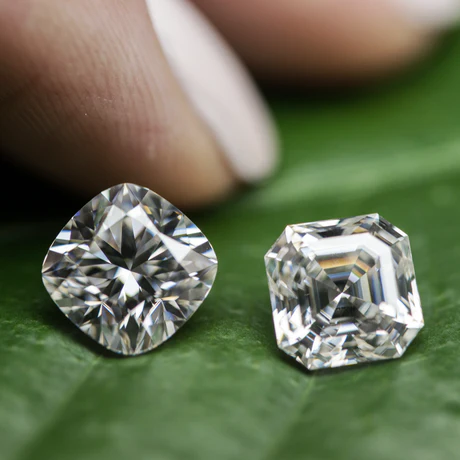 Diamantes criados em laboratório