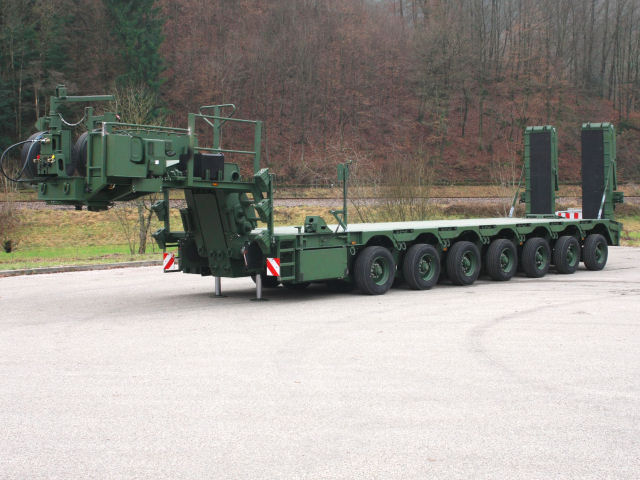 MILITARY LOW TRAILERS