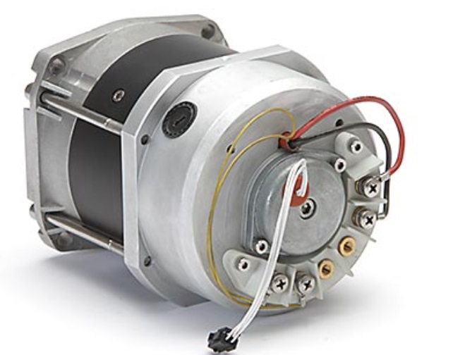 Direct Current Motors with fixed magnet