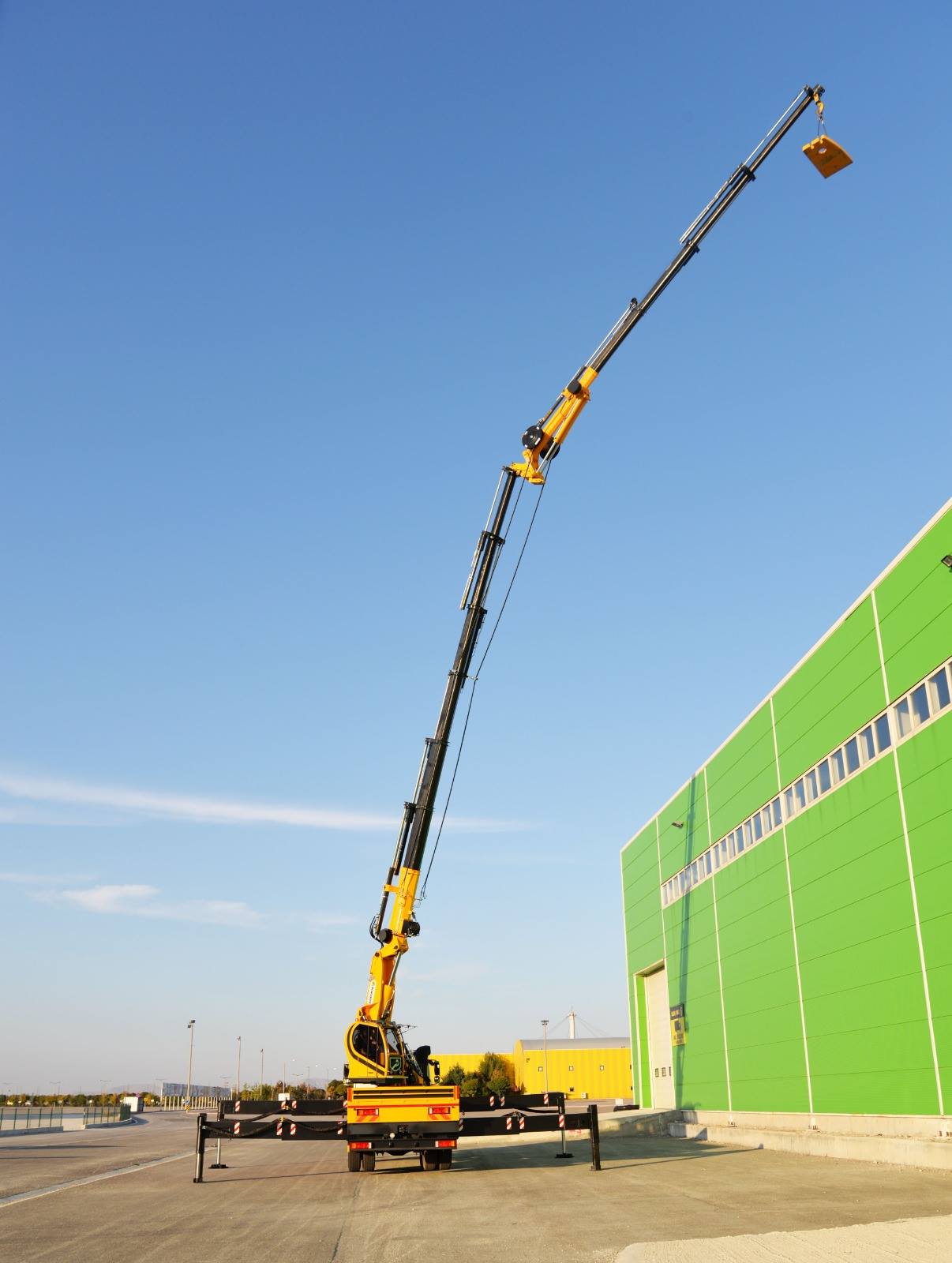 телескопический гидравлический кран на грузовике / кран Hiab