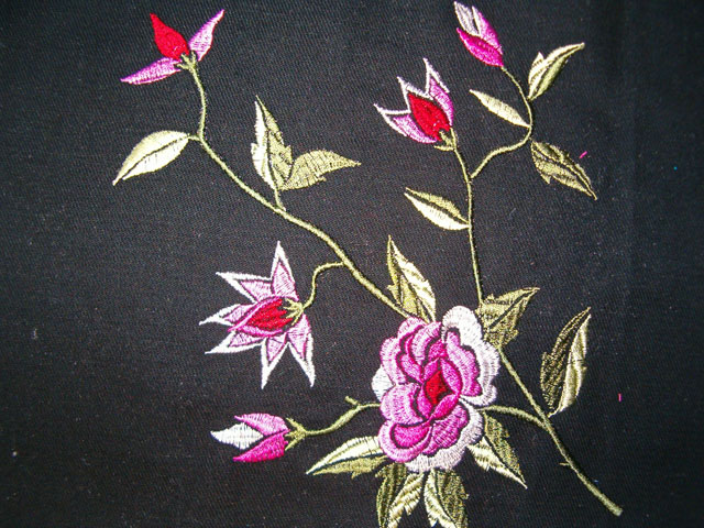 textile embroideries