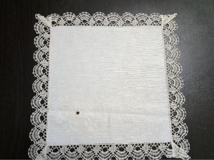 Napkin "Snowy" with  handmade laces