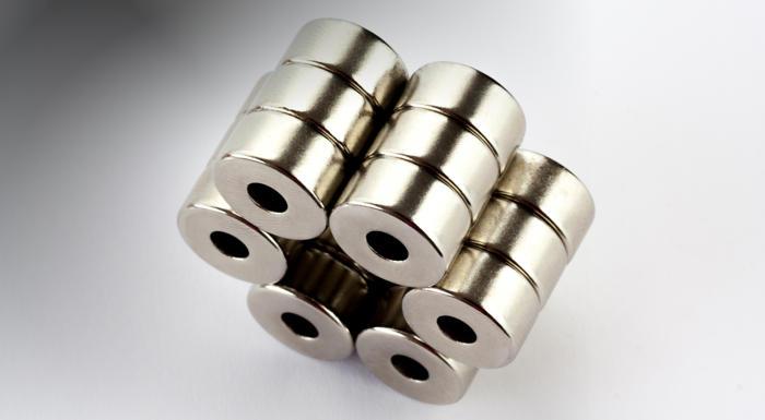 Neodymium ring magnets, nickel and gold coated