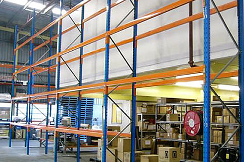 buyuk yukler icin moduler raflar