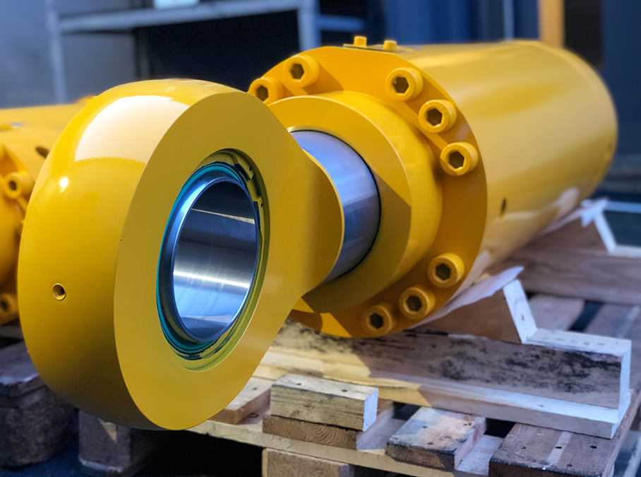 Hydraulic industrial cylinders